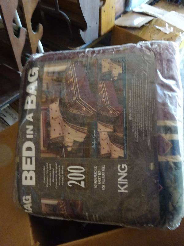 King Bed Comforter, Twin Bed Comforters
