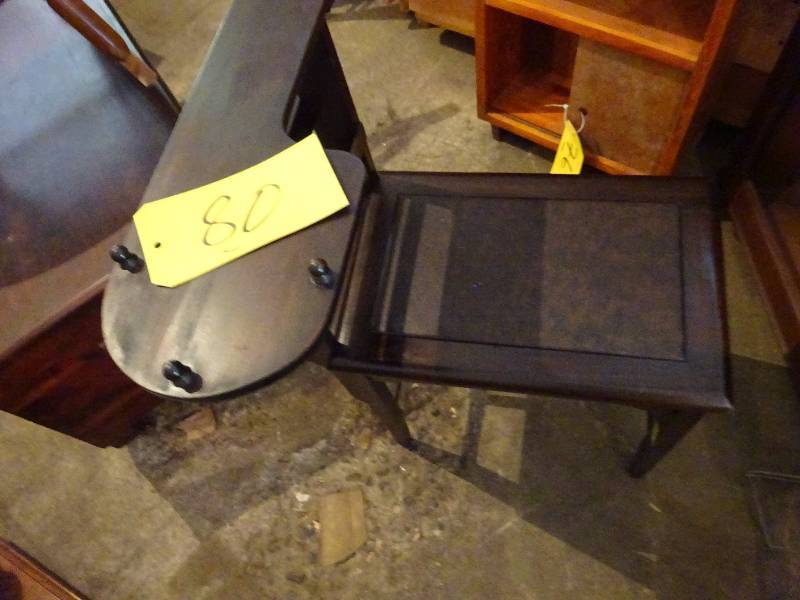 Unique Delicate Hall Chair