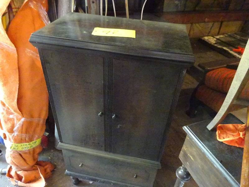 Vintage Radio Case
