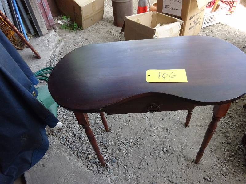 Kidney Shaped Desk