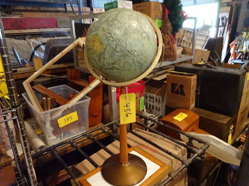 Nice Old Globe