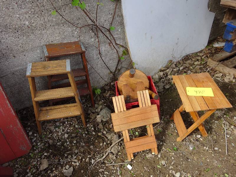 Steps, Stools, Tables