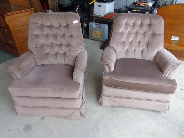Lazyboy chairs
