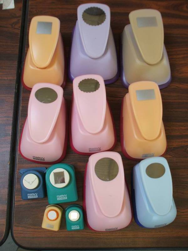SCRAPBOOK PAPER PUNCHES