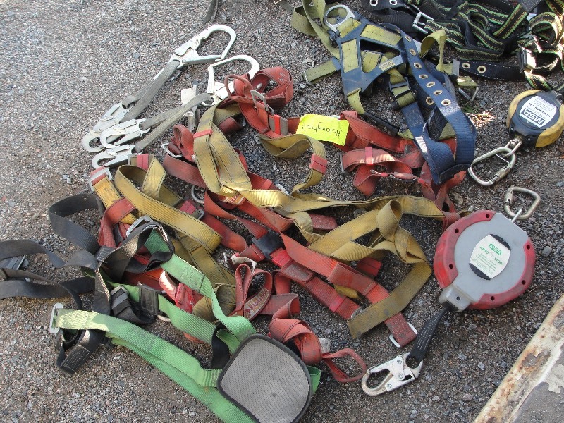 10 SAFETY HARNESSES WITH MISCELLANEOUS SAFETY STRAPS