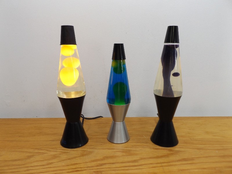lot 15 image: Lot of 3 Working Lava Lamps