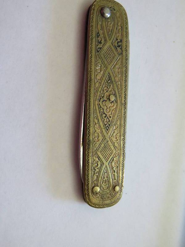 lot 672 image: Vintage Knife