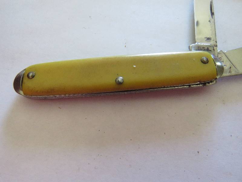 lot 644 image: Vintage Knife