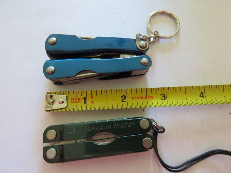 lot 706 image: Multi-Tools