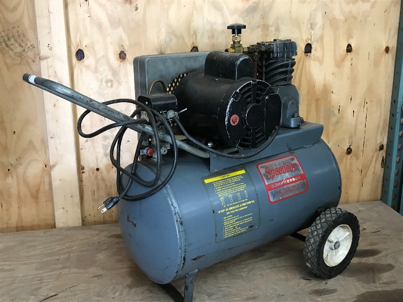 lot 9 image: SpeedAire 1HP 115Volt Electric Air ...