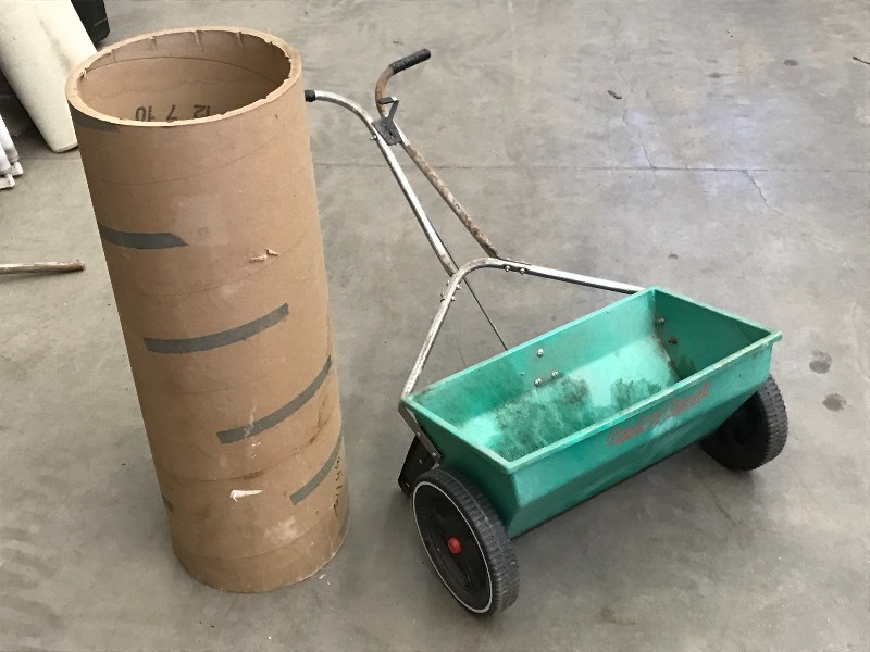 lot 50 image: Lot Of (4) 12x36 Concrete Form T...