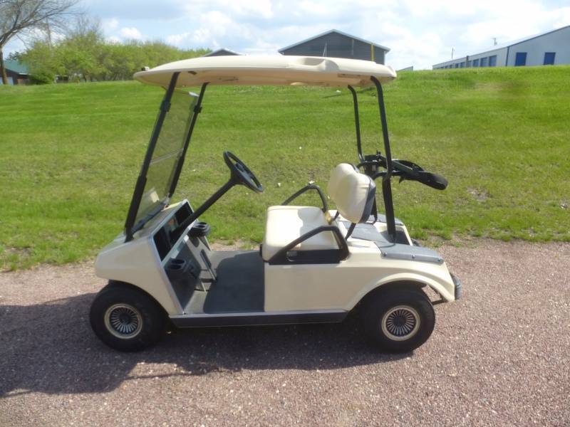2002 Club Car Golf Cart- Electric