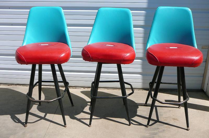 Lot of Swivel High Back Bar Stools