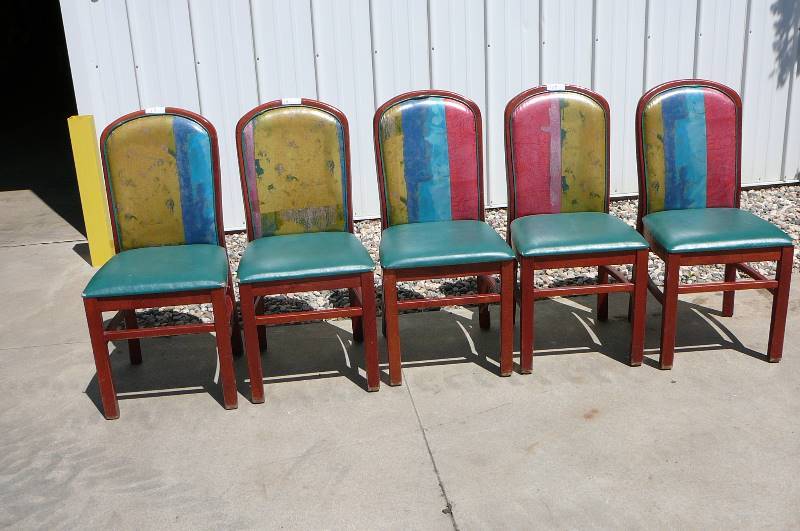 Lot Of Dining Table Chairs