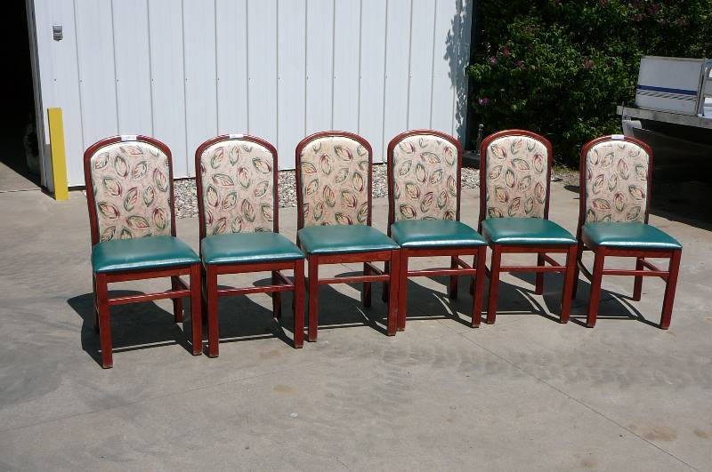 Lot Of Dining Table Chairs