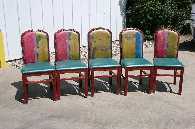 Lot Of Dining Table Chairs