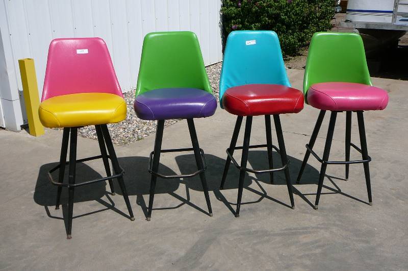 Lot of Swivel High Back Bar Stools