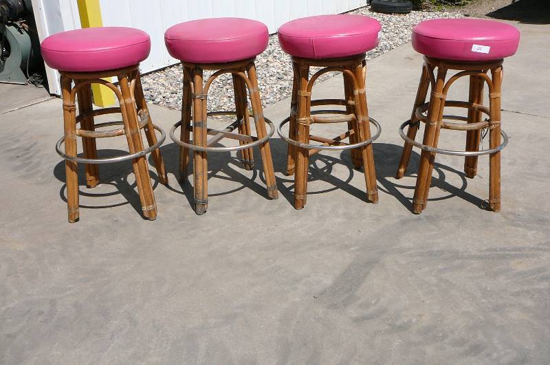 Lot of Swivel Bar Stools
