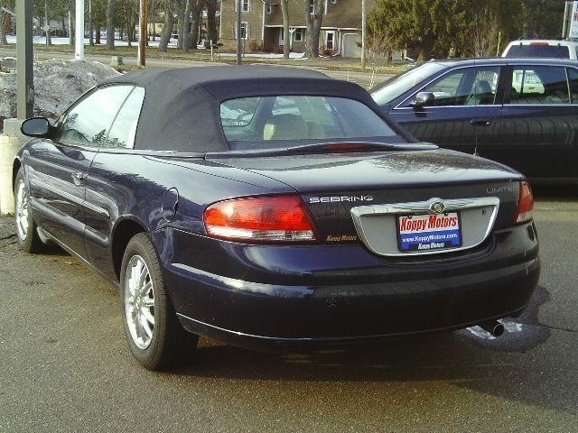 lot 003 image: 2002 Chrysler Sebring Limited Convertible