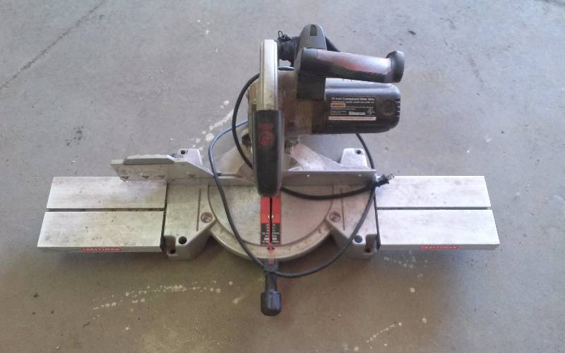 lot 13 image: Craftsman 10 Compound Miter Saw, works good