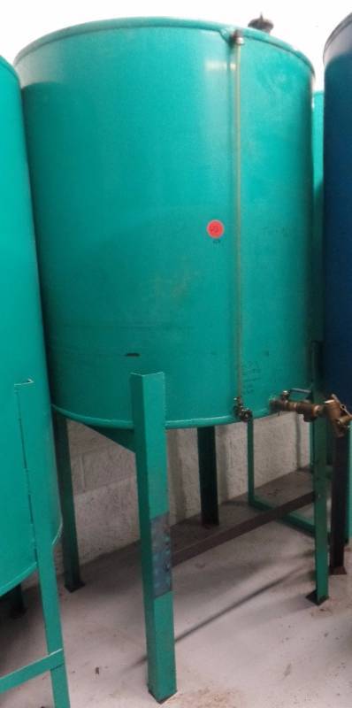 215 GALLON STEEL TANK