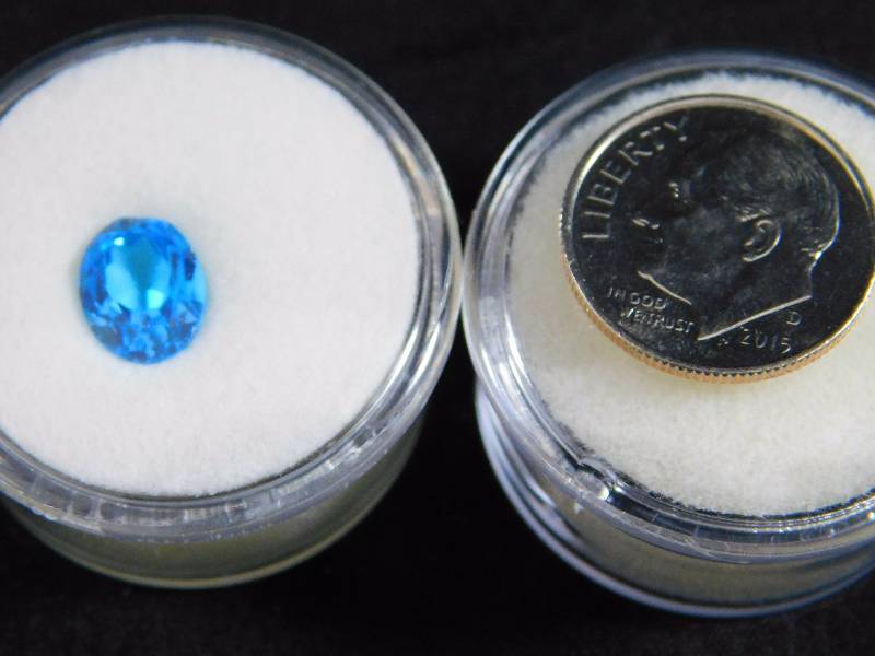 2.3 ct Oval cut Swiss Blue Topaz