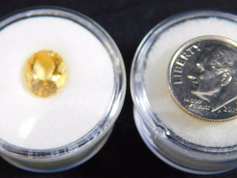 2.3 ct Oval cut Gemstone
