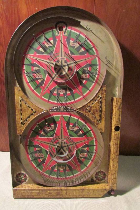 lot 53 image: Vintage Pinball Game