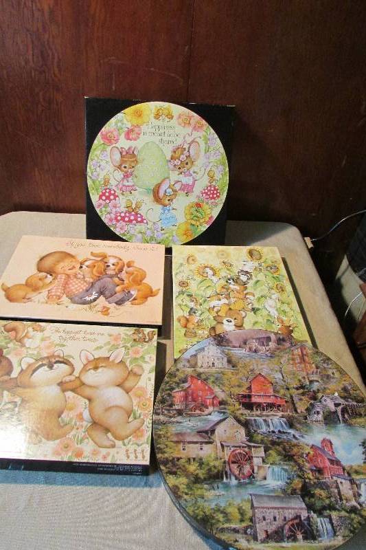 lot 88 image: Springbok Puzzles