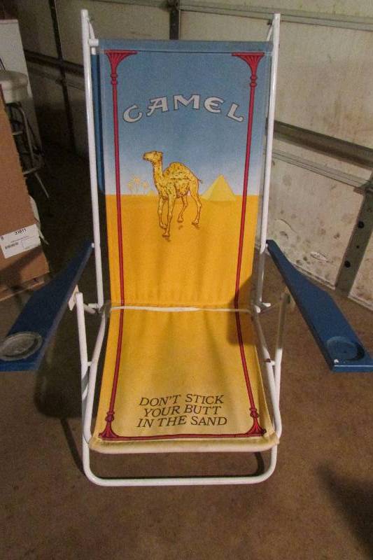 lot 118 image: Vintge Camel Beach Chair