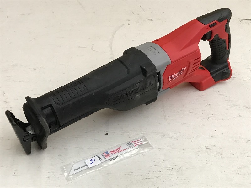 ������� Milwaukee M18 Cordle...
