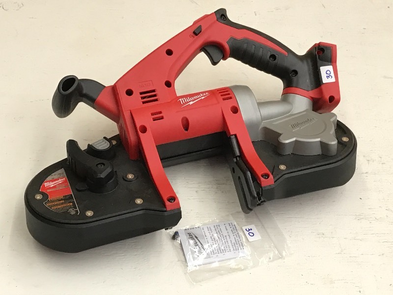 ������� Milwaukee M18 Cordle...