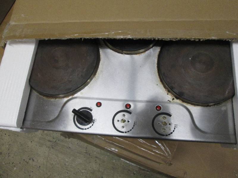 Tabletop Triple Burner open box, us...