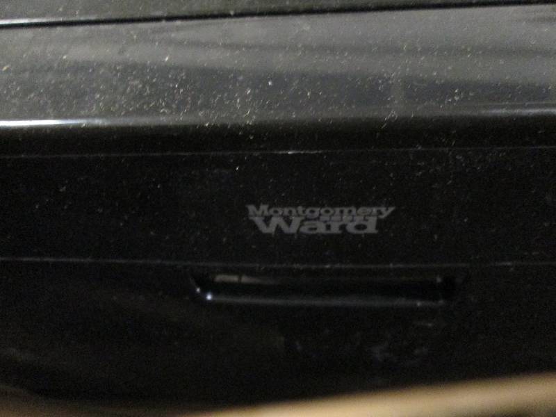 Montgomery Ward� Portable Countert...
