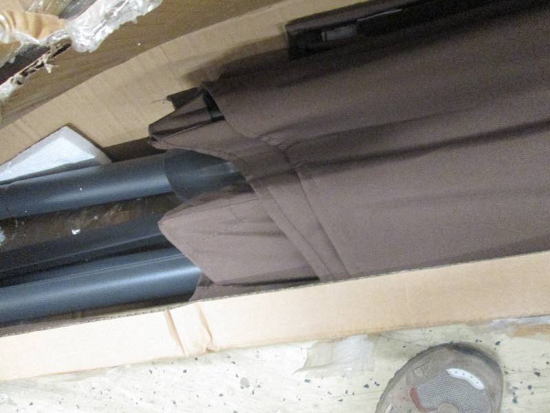 Easy-Up Offset Umbrella open box Re...