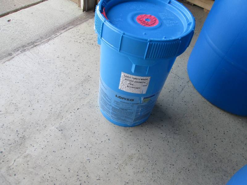 Large Blue Plastic Pail with Lid...