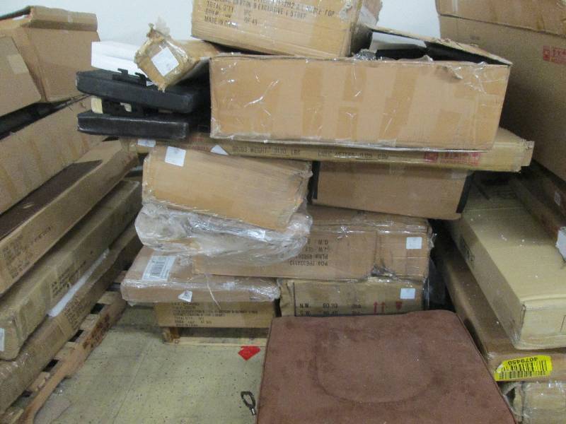 Pallet of Furniture Missing parts ...