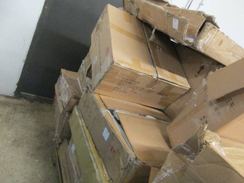 Pallet of Furniture Missing parts ...