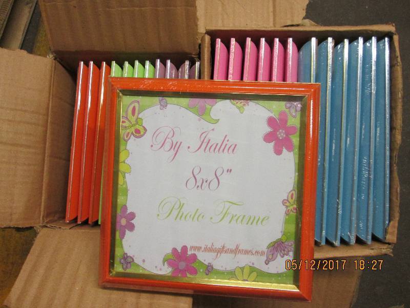 Case of 48  8x8 picture frames asso...