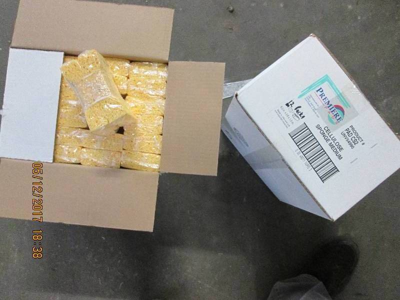 48 Premier cellulose sponges, 2 cas...