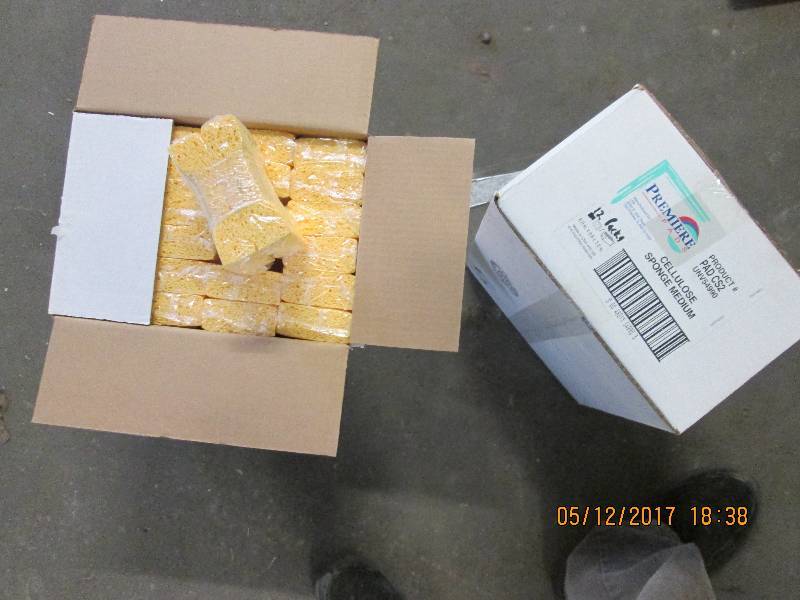 48 Premier cellulose sponges, 2 cas...