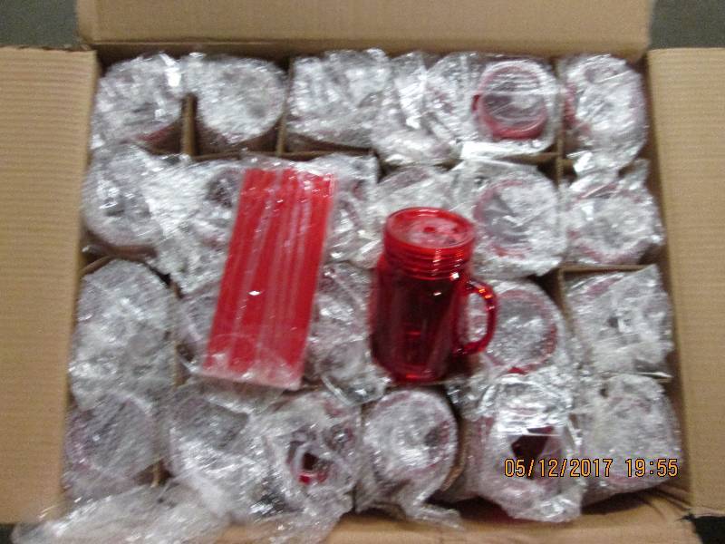 Case of 24 red plastic mason jar tu...