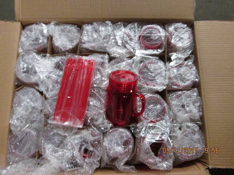 Case of 24 red plastic mason jar tu...