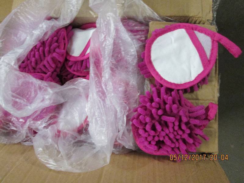 Case of 200 fizzy finger dusters...