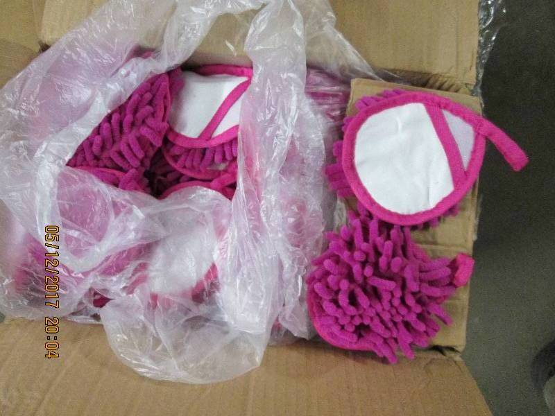 Case of 200 fizzy finger dusters...