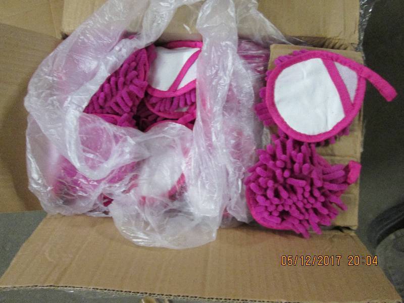 Case of 200 fizzy finger dusters...
