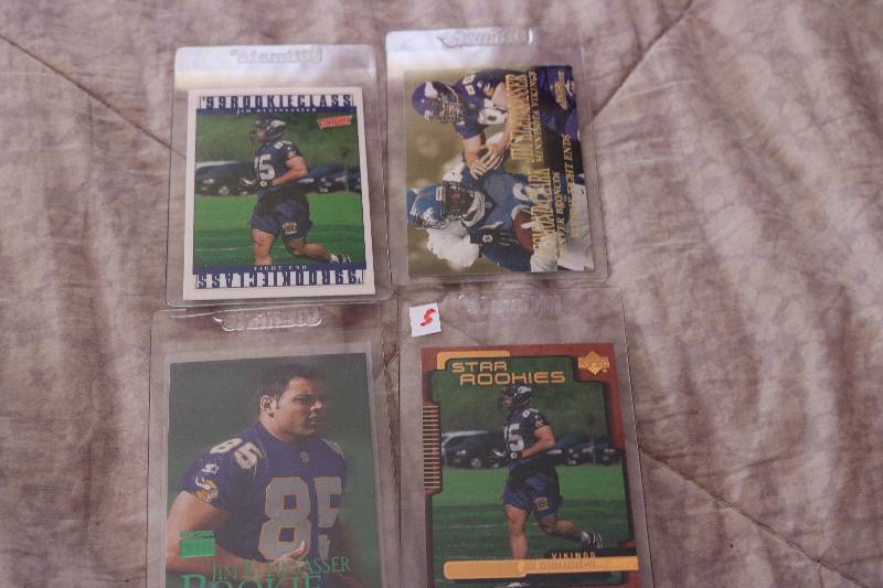 4 Jim Kleinsasser rookie cards...
