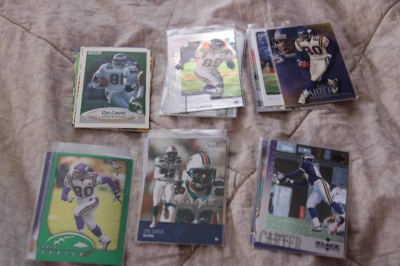 25 Cris Carter cards...