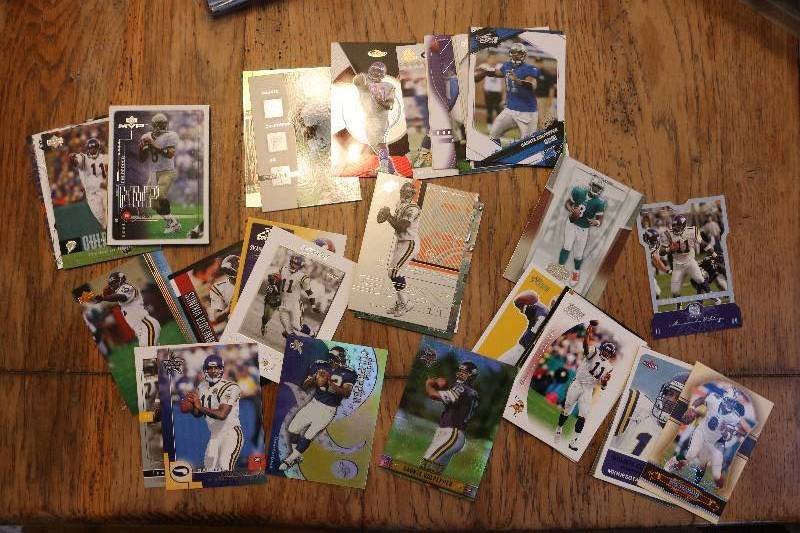50 Daunte Culpepper cards...