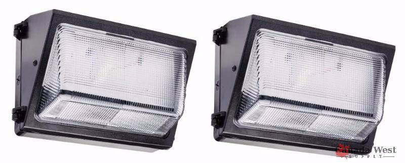 lot 92 image: BRAND NEW LOT OF 4 X 75 WATT LED WALL PACKS 8000 LUMENS EACH